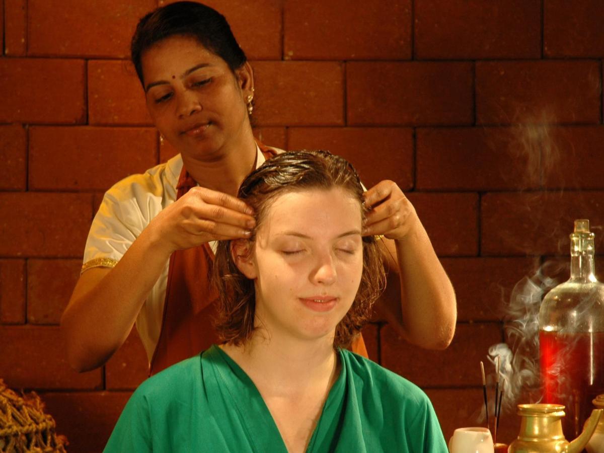 Soma Manaltheeram Ayurveda Beachvillage Kovalam Exteriör bild