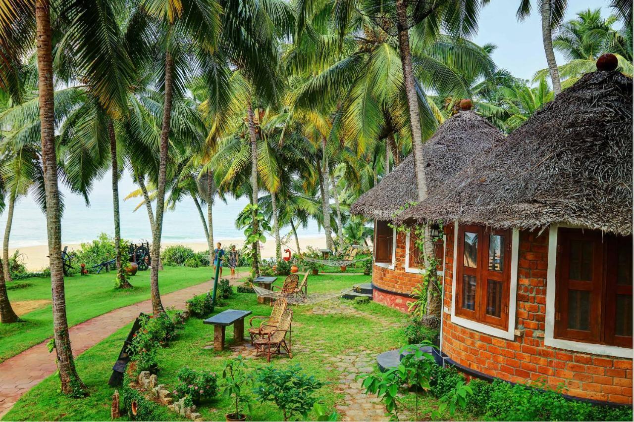 Soma Manaltheeram Ayurveda Beachvillage Kovalam Exteriör bild