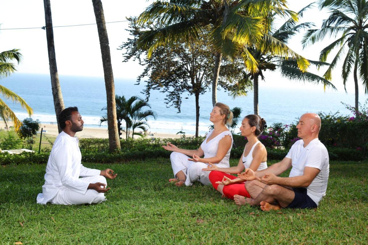 Soma Manaltheeram Ayurveda Beachvillage Kovalam Exteriör bild