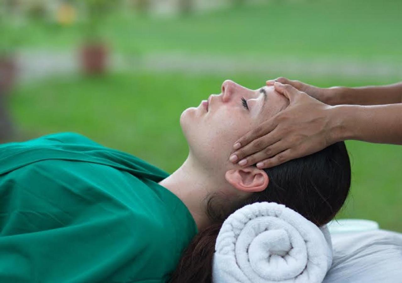 Soma Manaltheeram Ayurveda Beachvillage Kovalam Exteriör bild