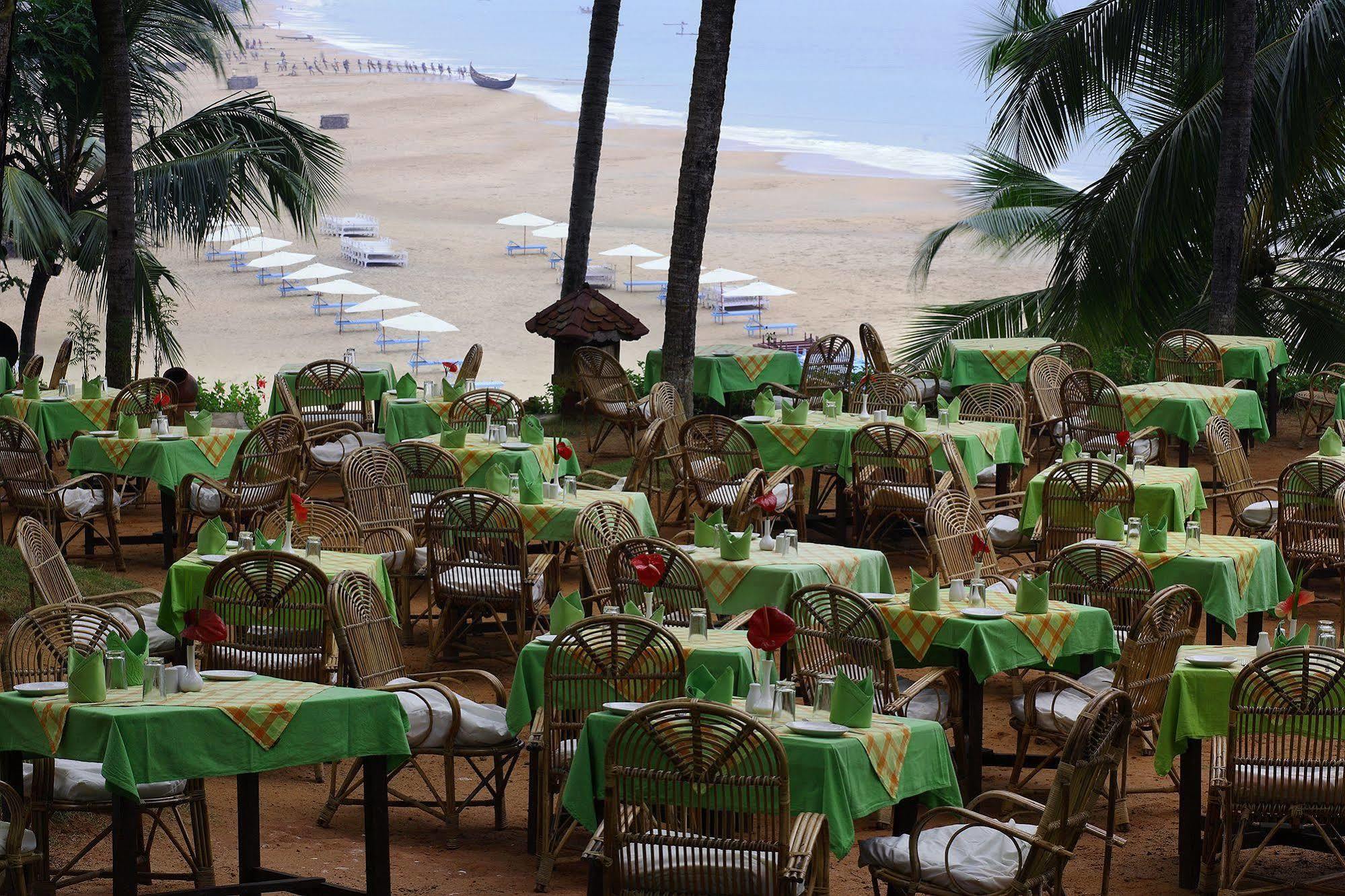 Soma Manaltheeram Ayurveda Beachvillage Kovalam Exteriör bild